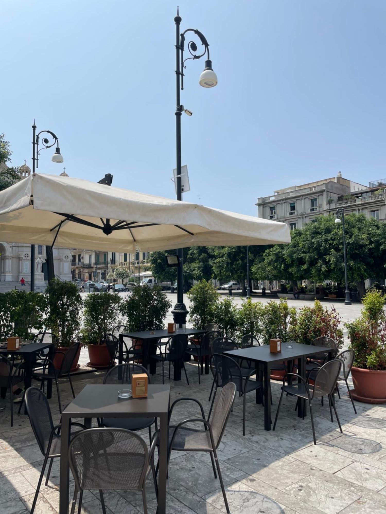 La Cattedrale Hotel เรจโจ ดี คาลาเบีย ภายนอก รูปภาพ